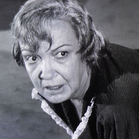Betty Garde .